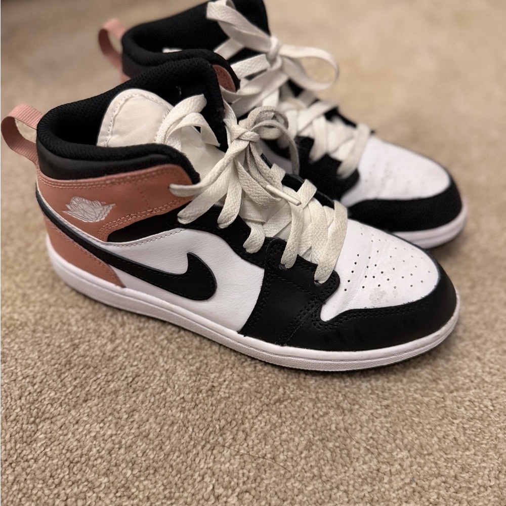 Jordan Kids Black and White Sneakers